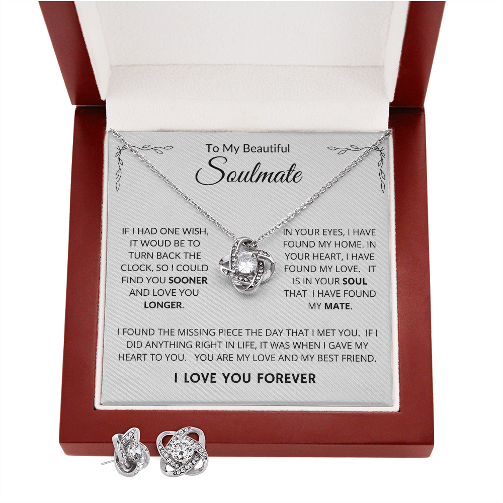 To My Beautiful Soulmate | Love Knot Necklace