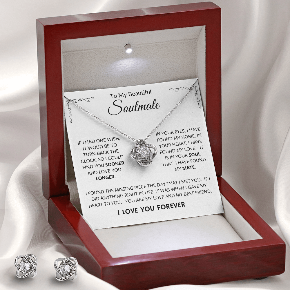 To My Beautiful Soulmate | Love Knot Necklace
